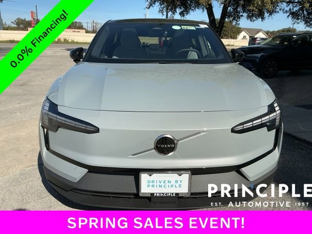 New 2026 Volvo EX30 Ultra w/ Climate Package image 3