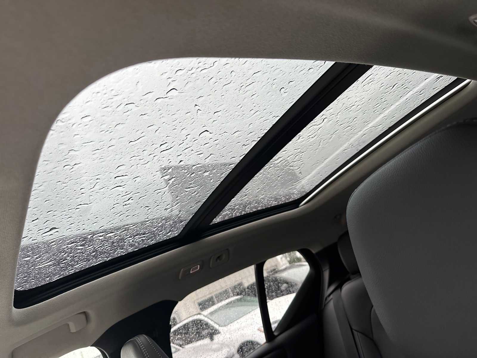 Used 2025 Volvo XC40 B5 Plus w/ Protection Package Premier image 22