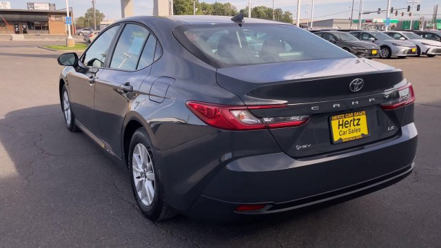 Used 2026 Toyota Camry LE FWD image 8