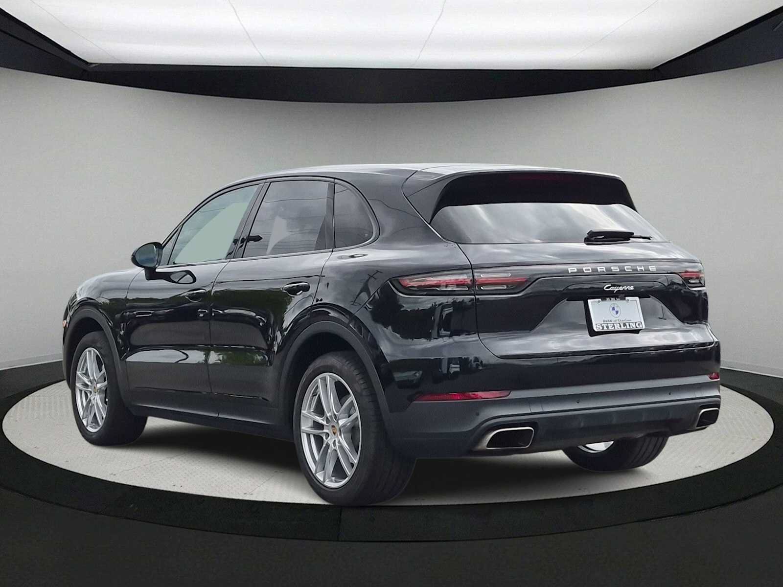 Used 2019 Porsche Cayenne AWD/4WD image 6