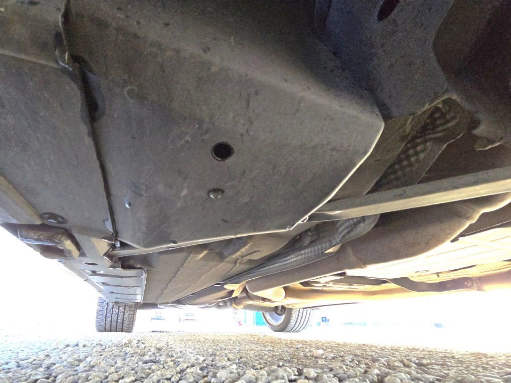 Used 2007 Chrysler Crossfire Limited image 24