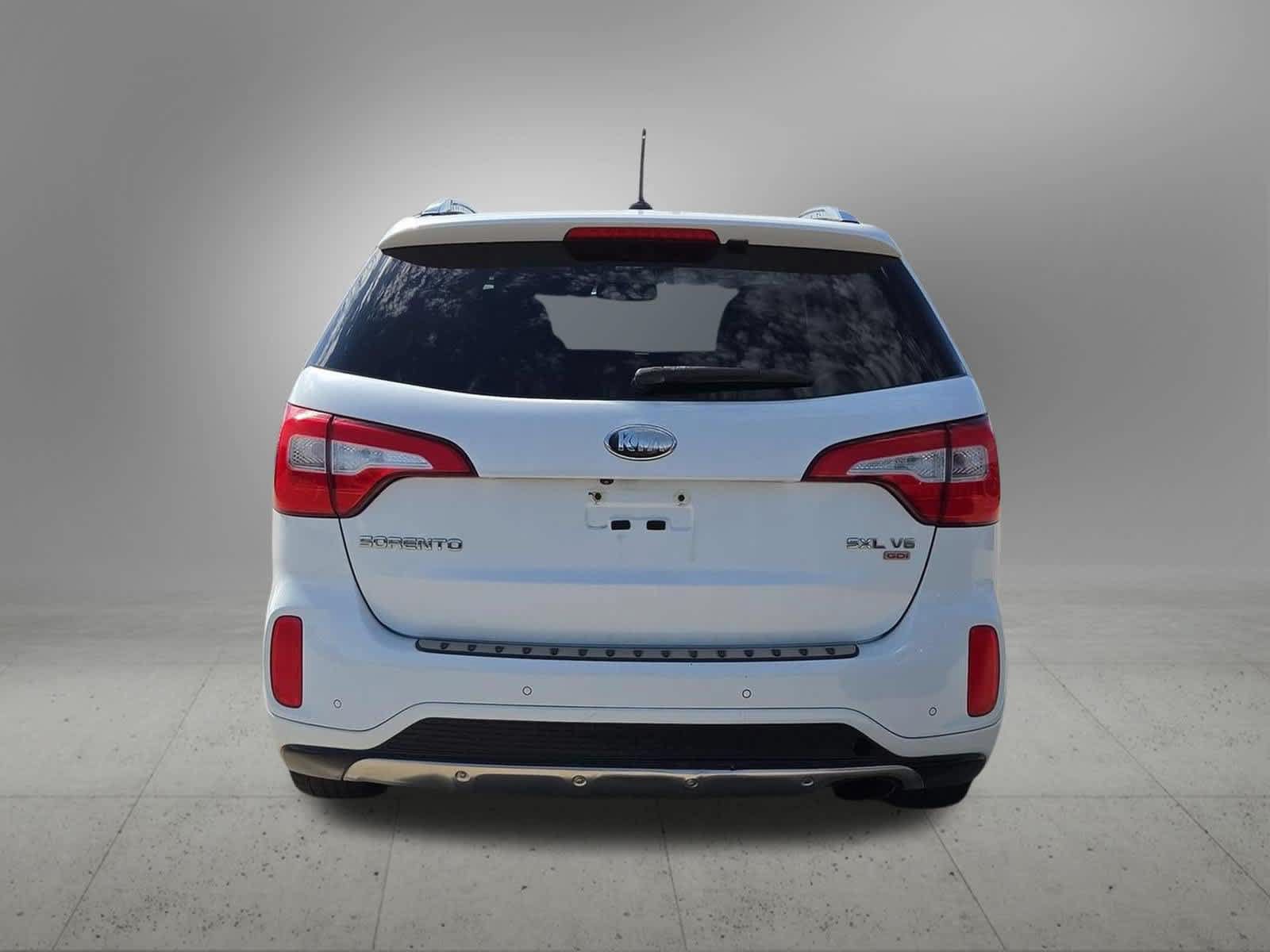 Used 2014 Kia Sorento SX w/ 3rd Row Package FWD image 5