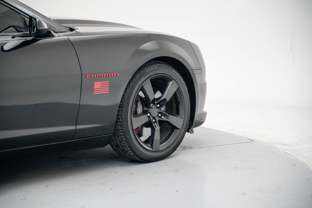 Used 2011 Chevrolet Camaro SS w/ RS Package image 7
