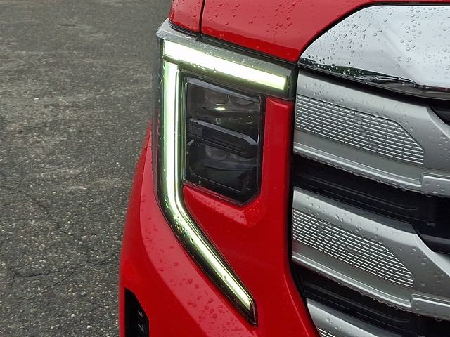Used 2022 GMC Sierra 1500 SLE AWD/4WD image 30