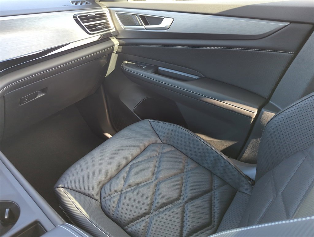 New 2026 Volkswagen Atlas Cross Sport SE image 27