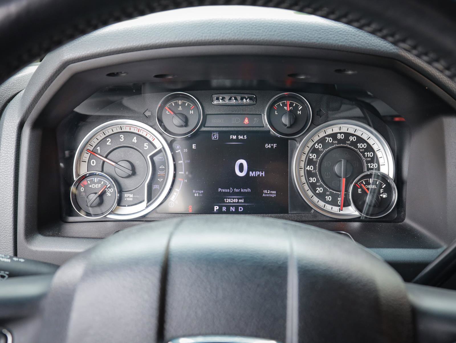 Used 2017 RAM 2500 SLT w/ Luxury Group image 19