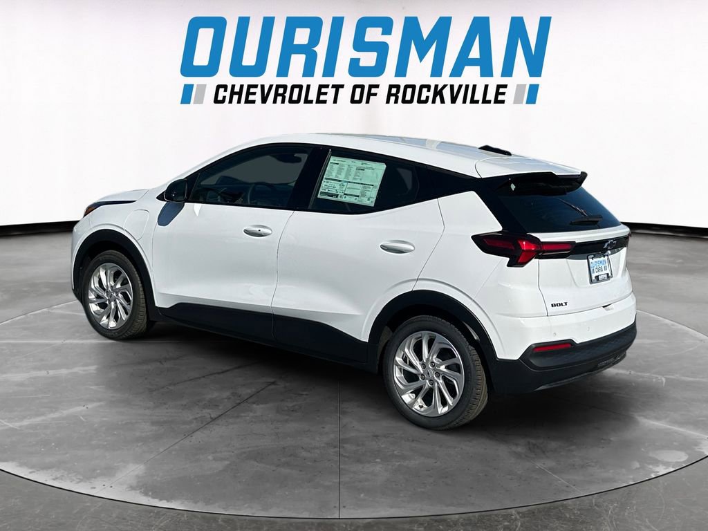 New 2027 Chevrolet Bolt LT image 4