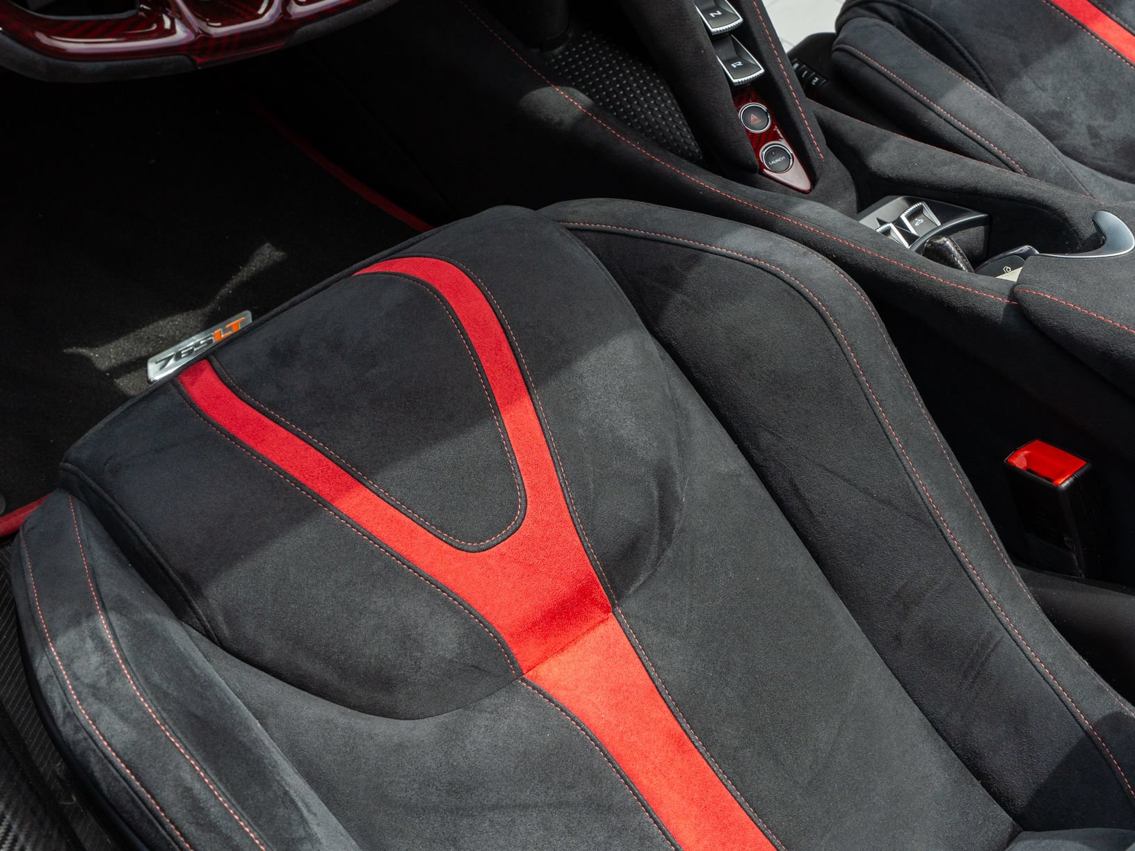 Used 2022 McLaren 765LT RWD image 33