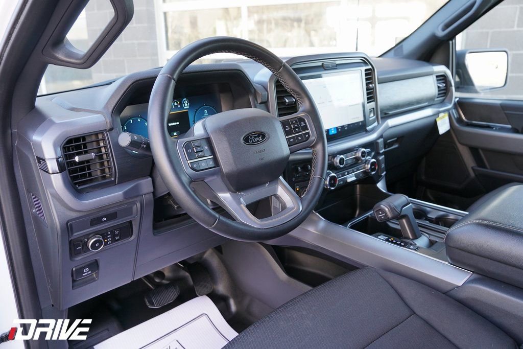 Used 2025 Ford F150 XLT w/ Equipment Group 301A Standard image 21