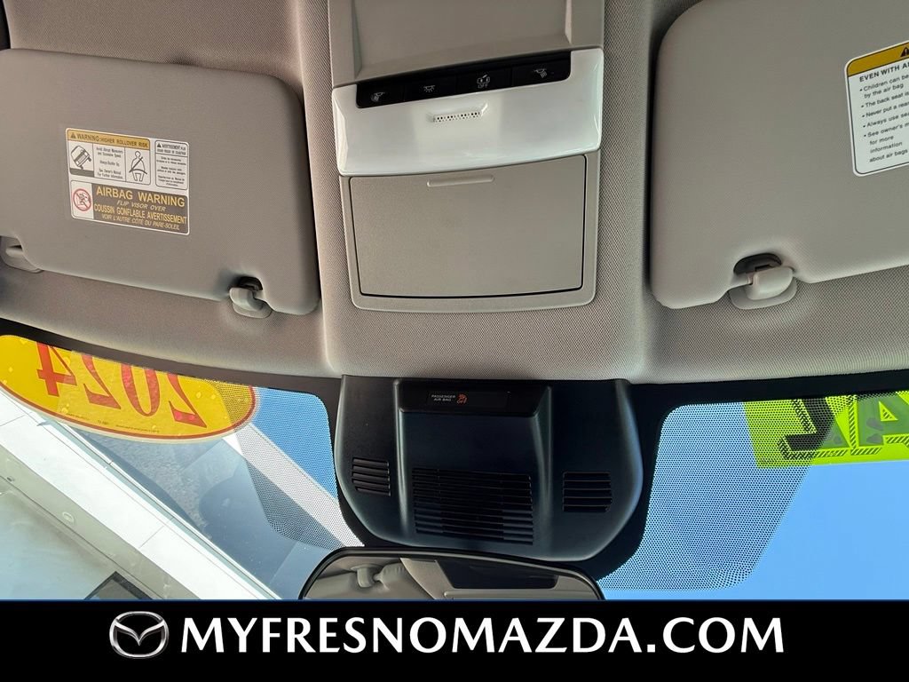 Used 2024 Nissan Rogue S FWD image 30