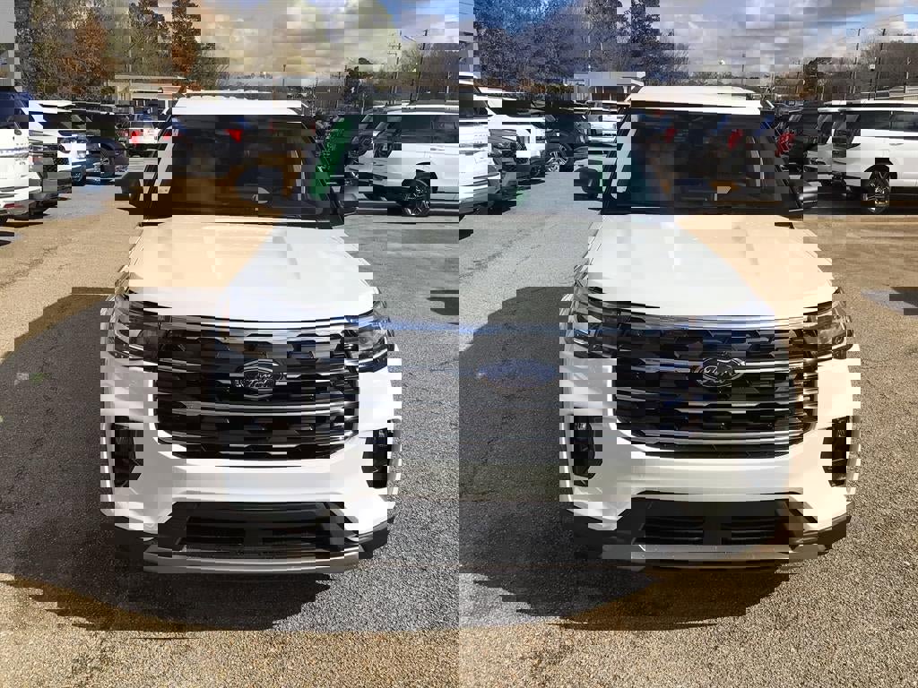 New 2026 Ford Explorer Active w/ Active Comfort Package image 10