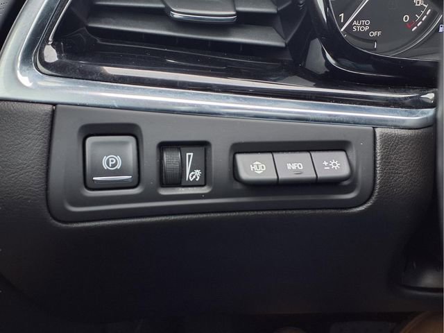 Certified 2021 Cadillac XT6 Premium Luxury w/ Platinum Package image 11