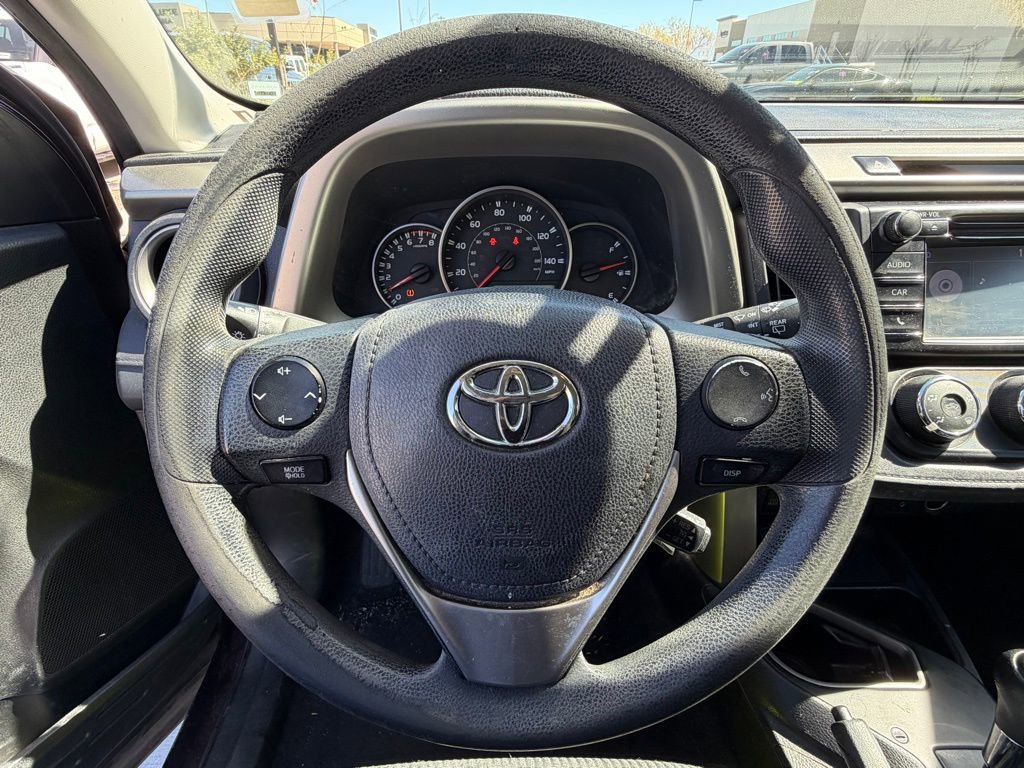Used 2016 Toyota RAV4 LE FWD image 12