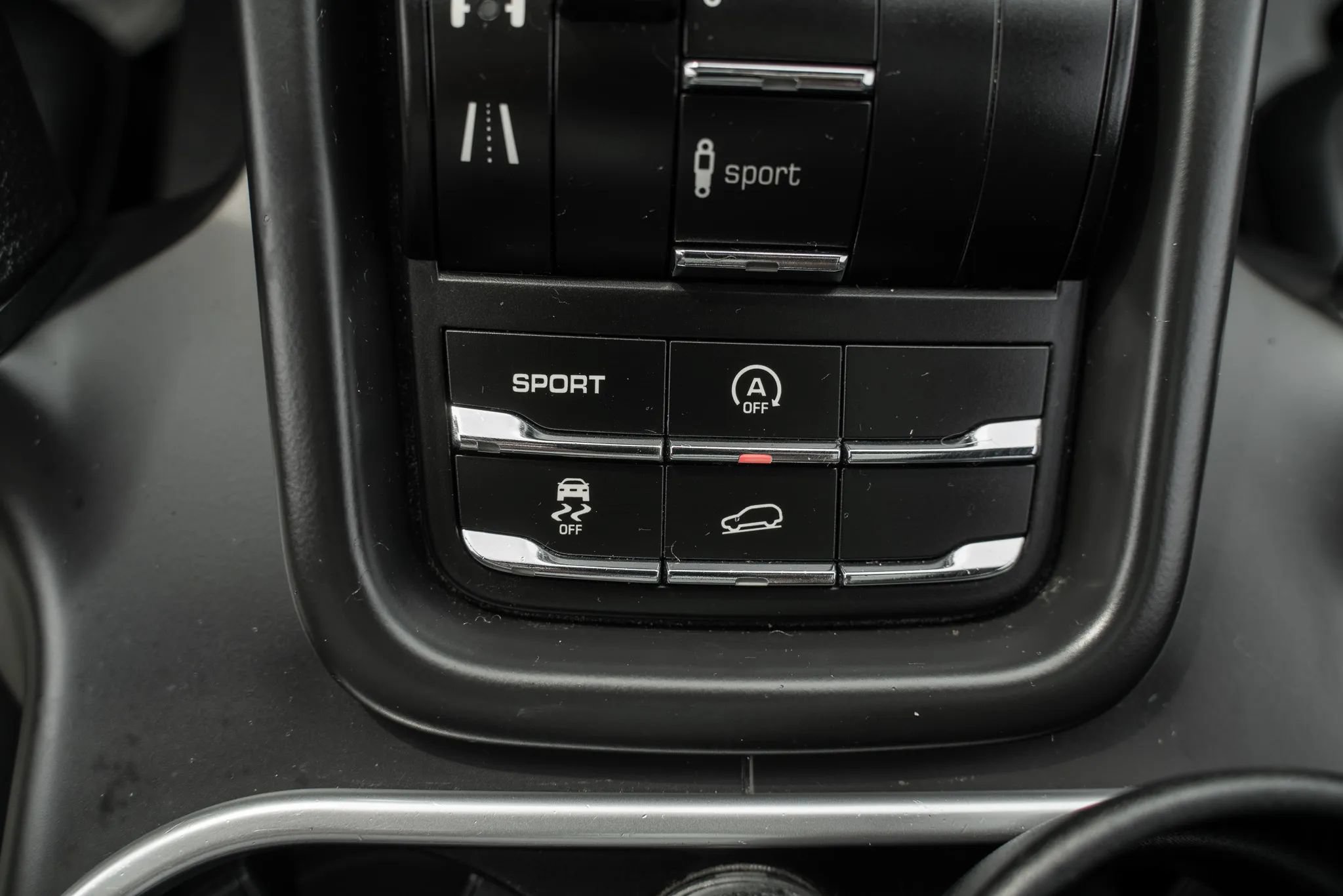 Used 2012 Porsche Cayenne S AWD/4WD image 35