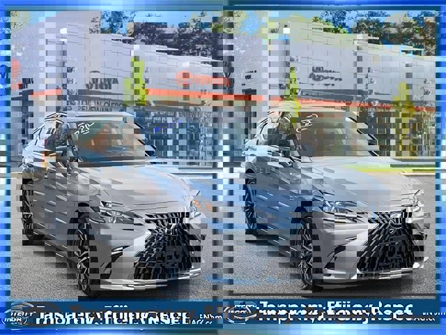 Used 2023 Lexus ES 350 w/ Premium Package image 1