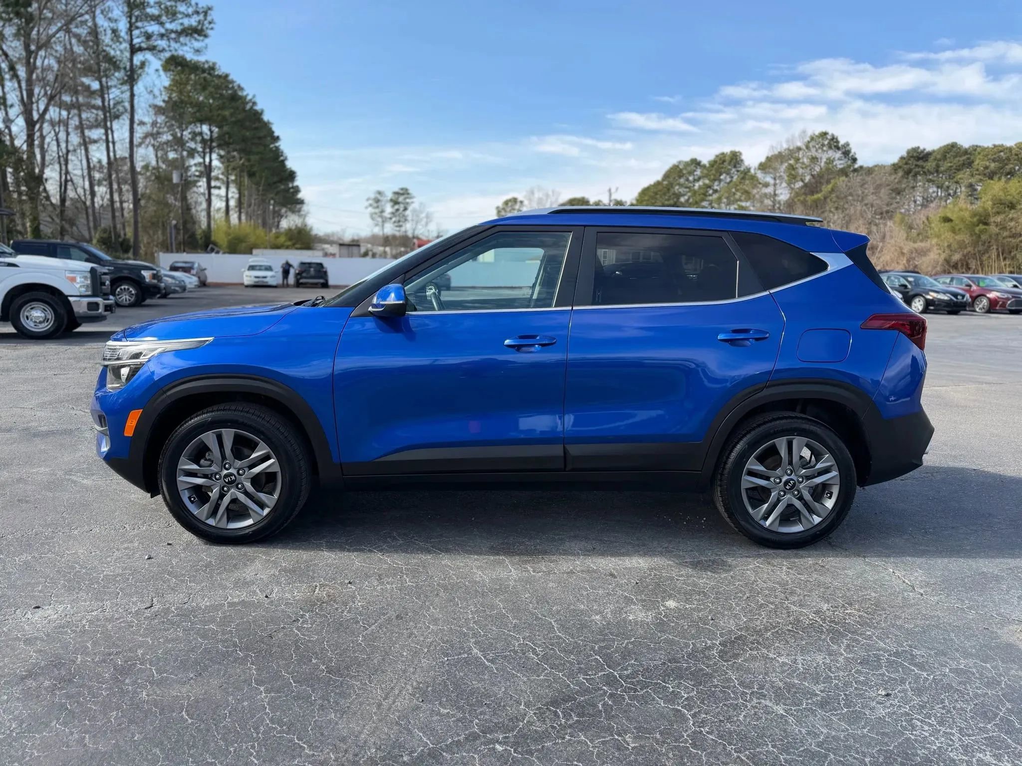 Used 2021 Kia Seltos S FWD image 10