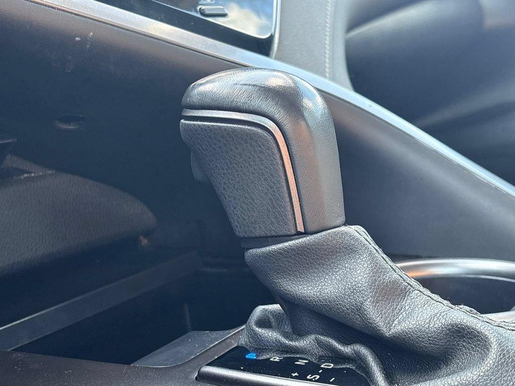 Used 2024 Toyota Camry SE FWD image 23