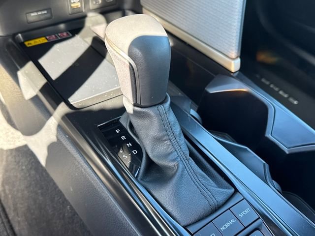 Used 2025 Toyota Camry XSE image 14