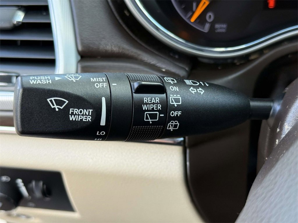 Used 2021 Jeep Grand Cherokee Summit image 13