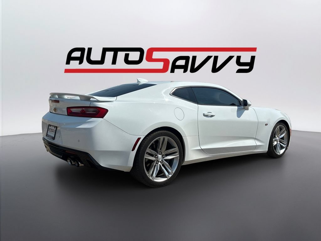 Used 2017 Chevrolet Camaro SS RWD image 5