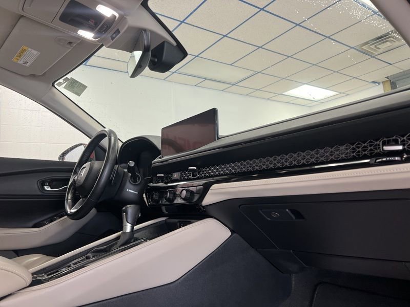 Used 2023 Honda Accord Touring image 14