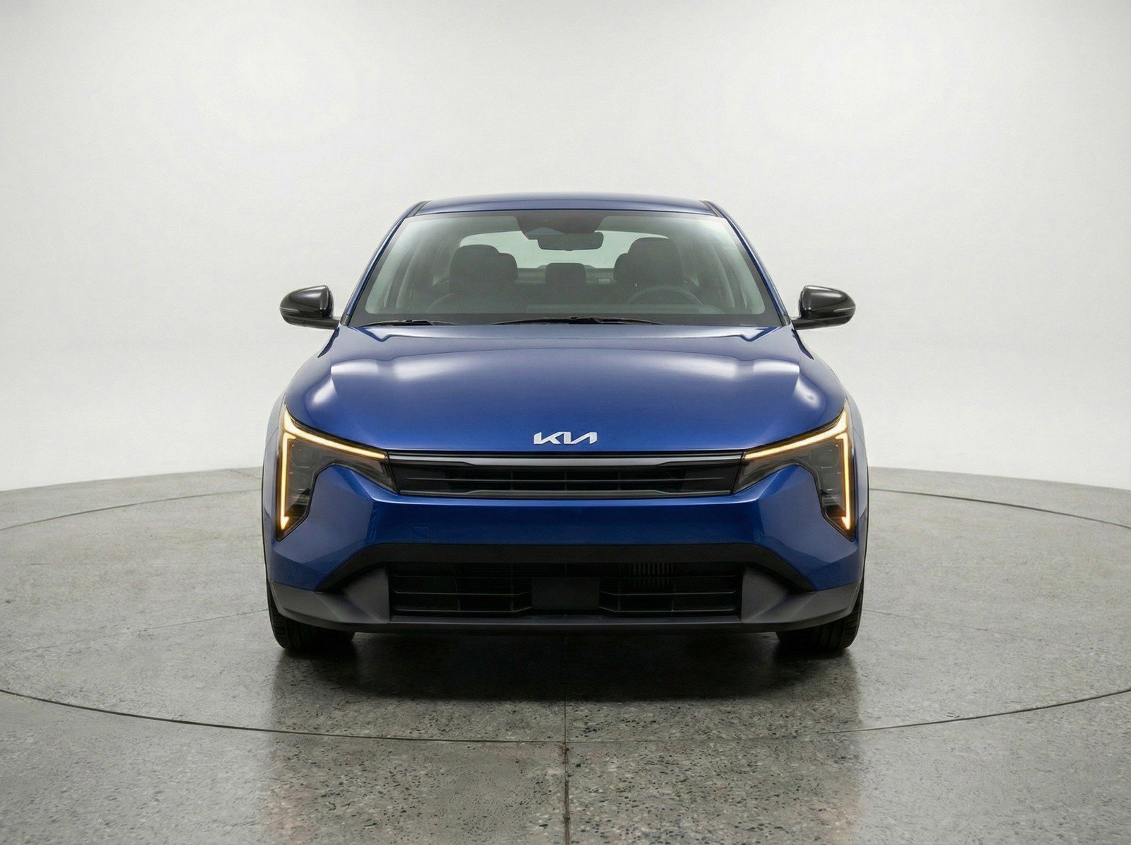Used 2025 Kia K4 LXS image 2
