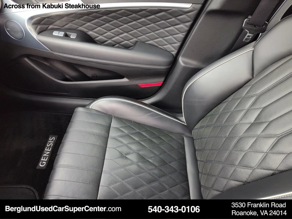 Used 2021 Genesis G70 2.0T w/ Prestige Package AWD/4WD image 35
