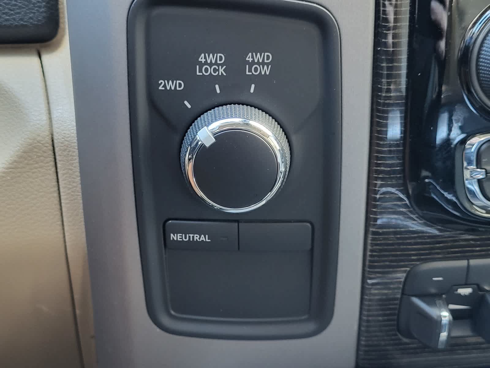 Used 2018 RAM 2500 Limited AWD/4WD image 22