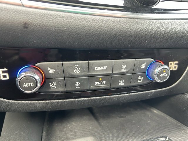 Used 2019 Buick Enclave Avenir w/ Avenir Technology Package image 21