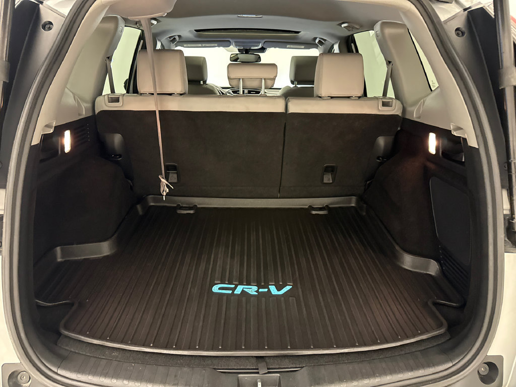 Used 2022 Honda CR-V Touring image 12