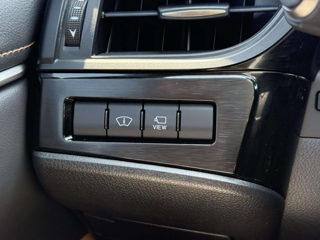 Used 2024 Lexus ES 300h w/ Technology Package FWD image 24