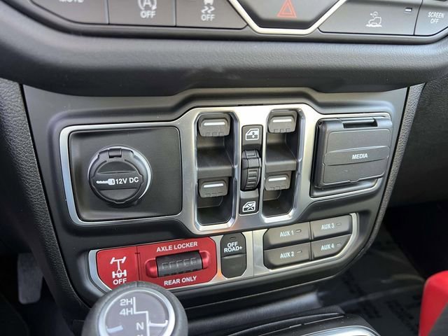 New 2026 Jeep Gladiator Mojave AWD/4WD image 18