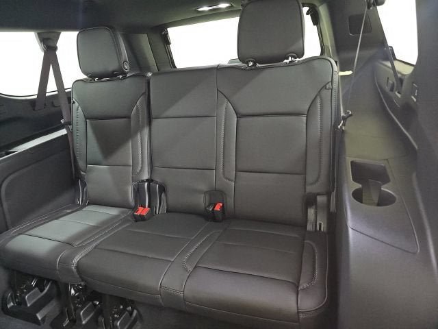 New 2026 GMC Yukon XL Denali w/ Advanced Technology Package AWD/4WD image 6