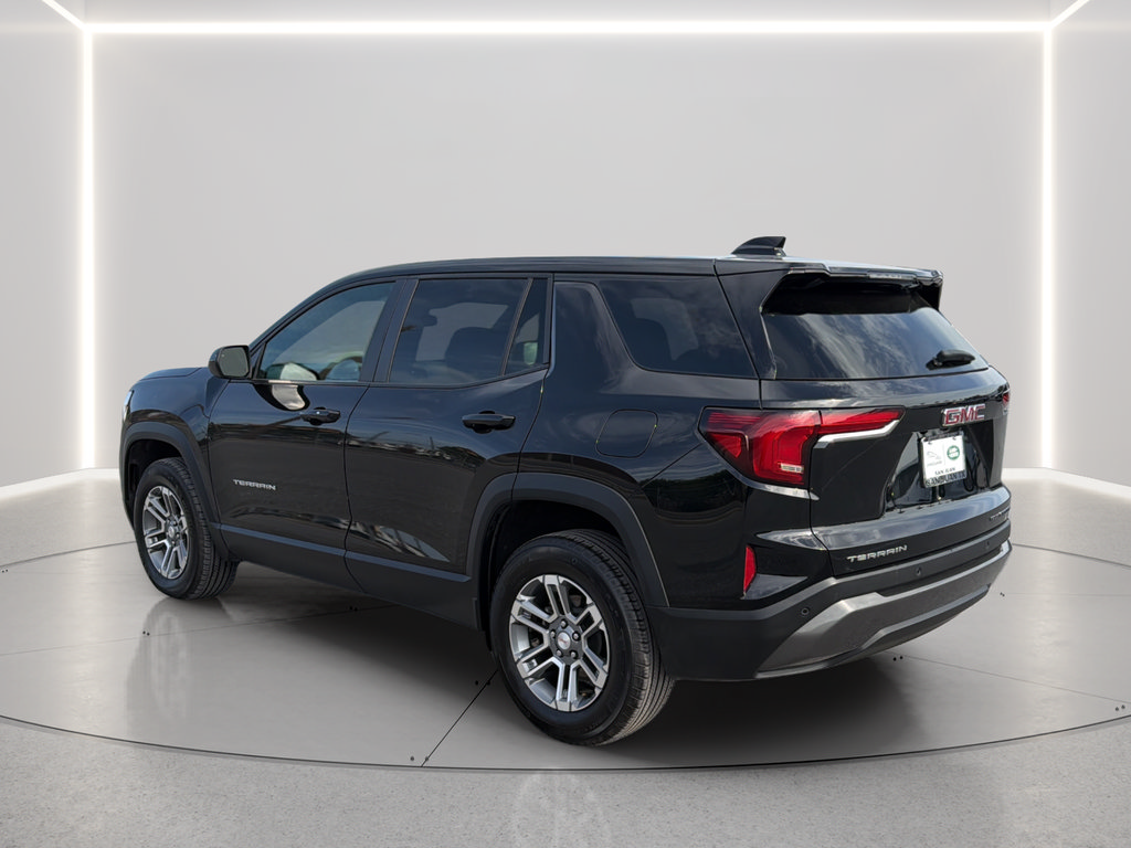 Used 2026 GMC Terrain Elevation FWD image 15