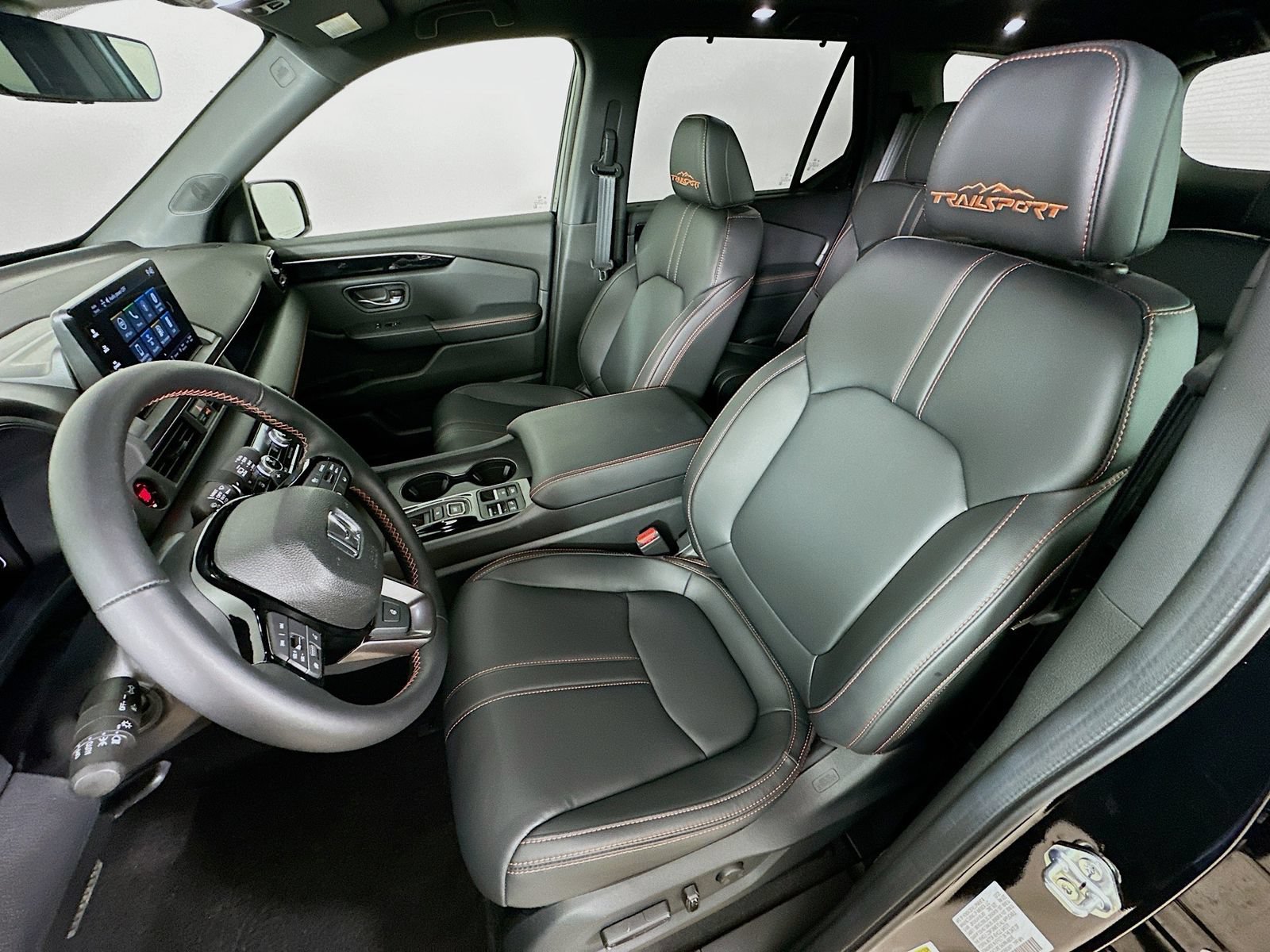 Used 2024 Honda Pilot TrailSport image 33