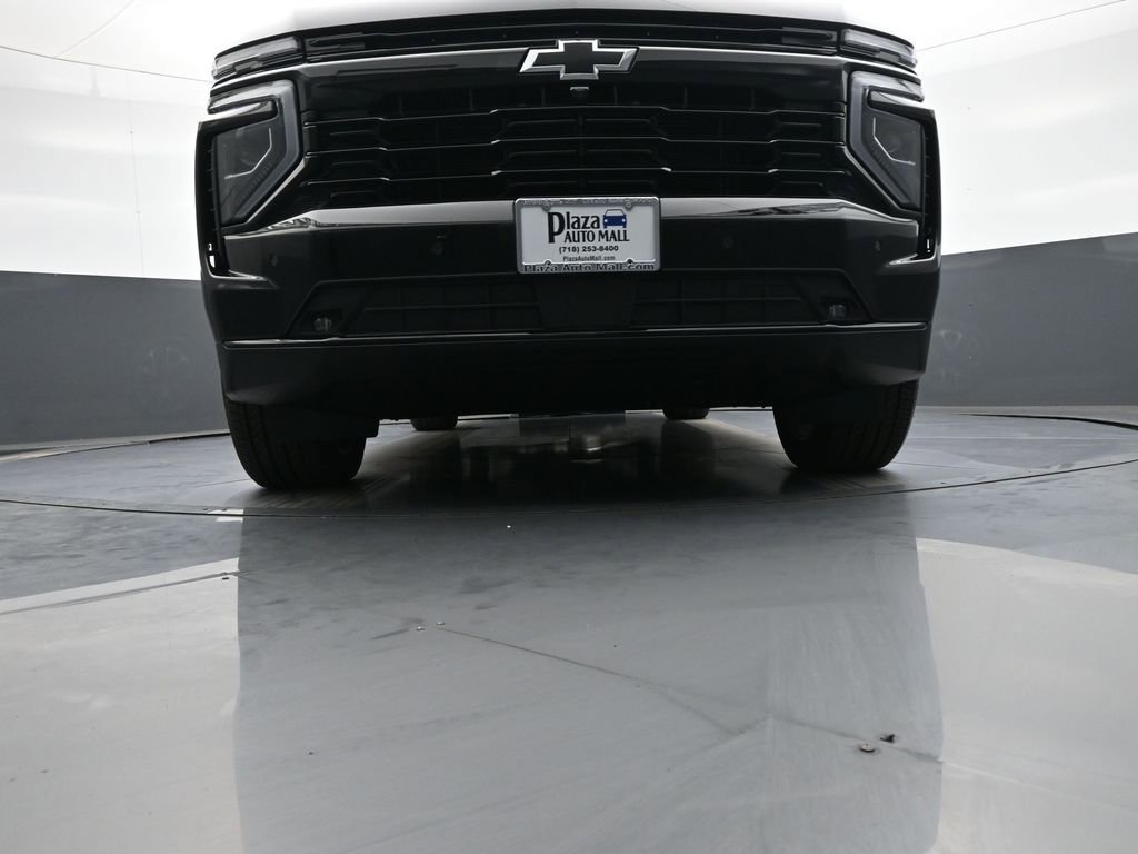 Used 2026 Chevrolet Suburban RST w/ Comfort Package AWD/4WD image 31
