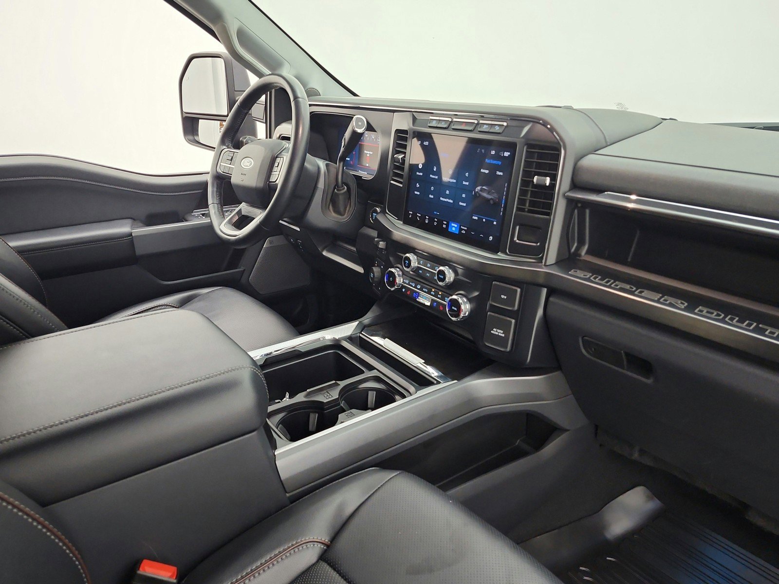 Used 2023 Ford F250 Lariat w/ Sport Appearance Package image 17