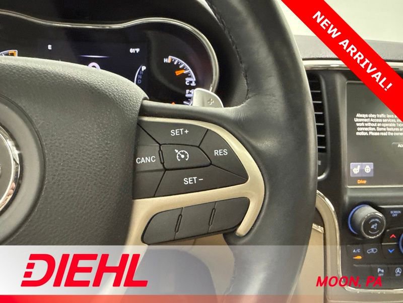 Used 2017 Jeep Grand Cherokee Limited AWD/4WD image 14