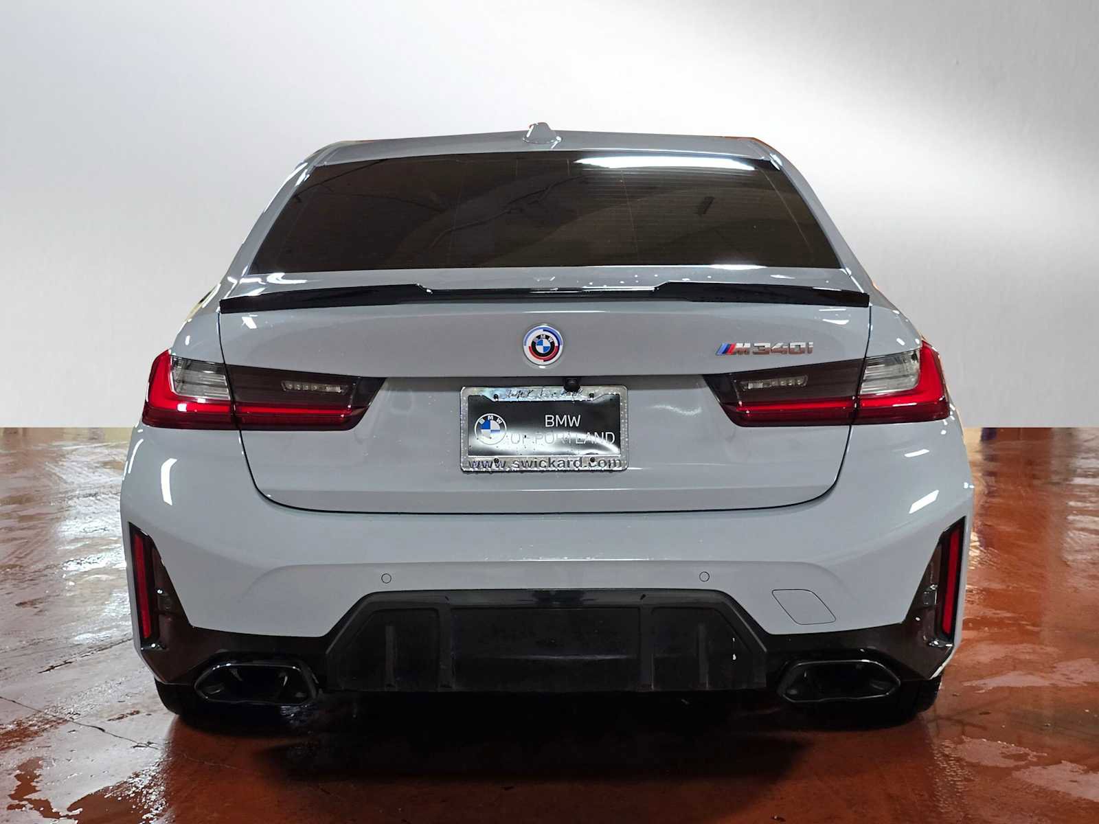Used 2023 BMW M340i w/ Shadowloine Package image 4
