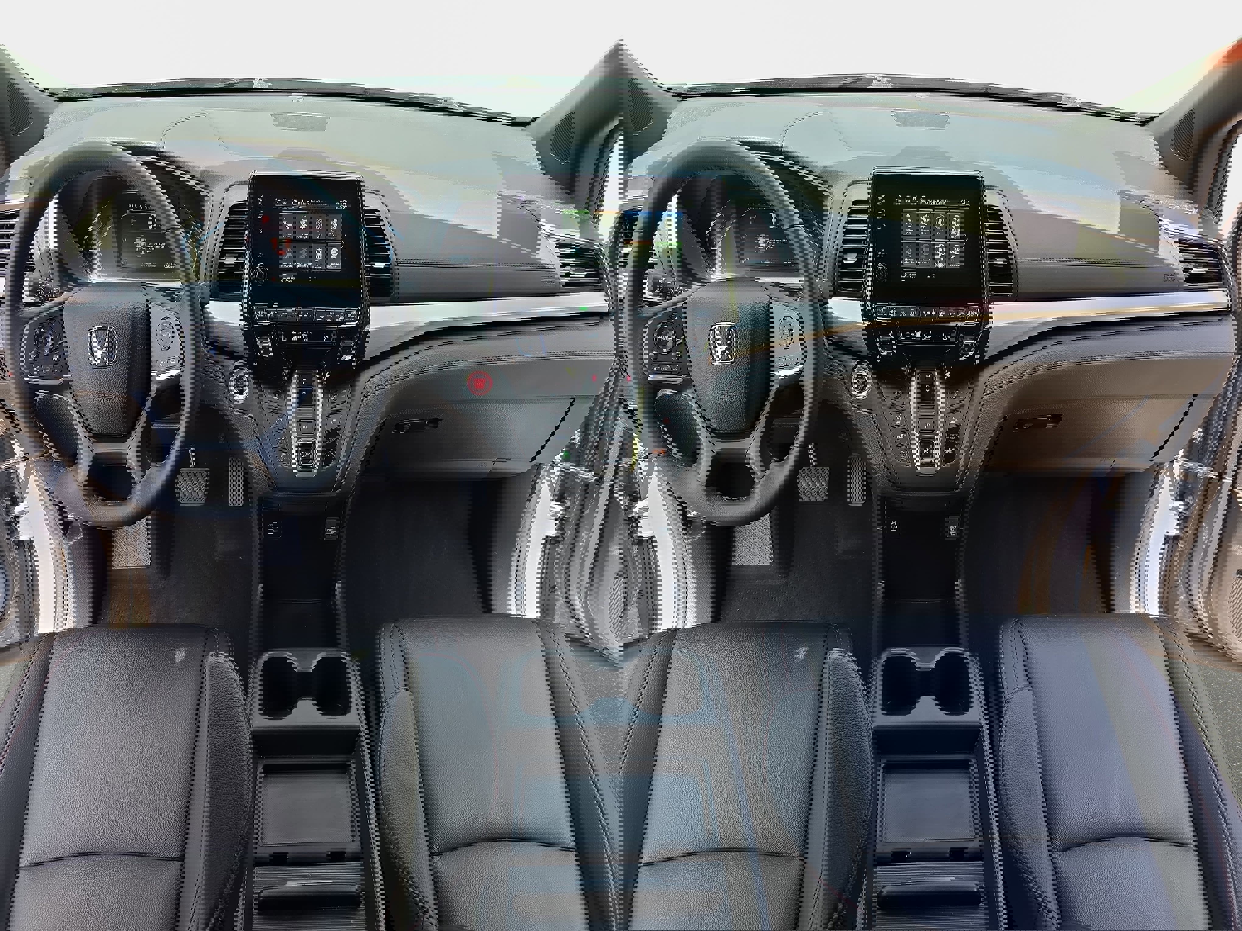 Used 2024 Honda Odyssey Sport image 9