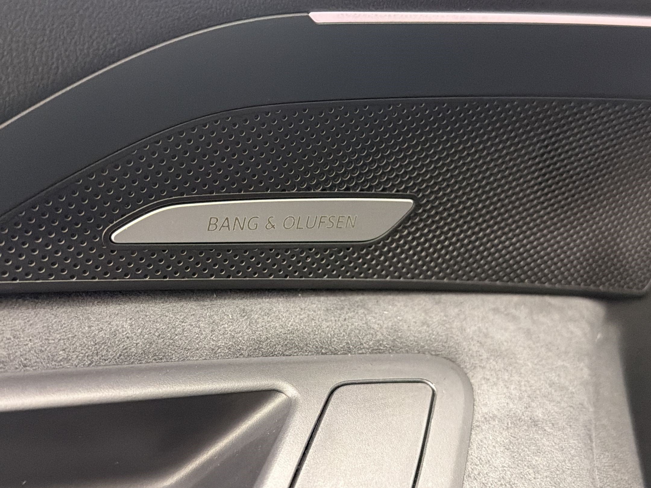 New 2026 Audi SQ5 Prestige AWD/4WD image 29