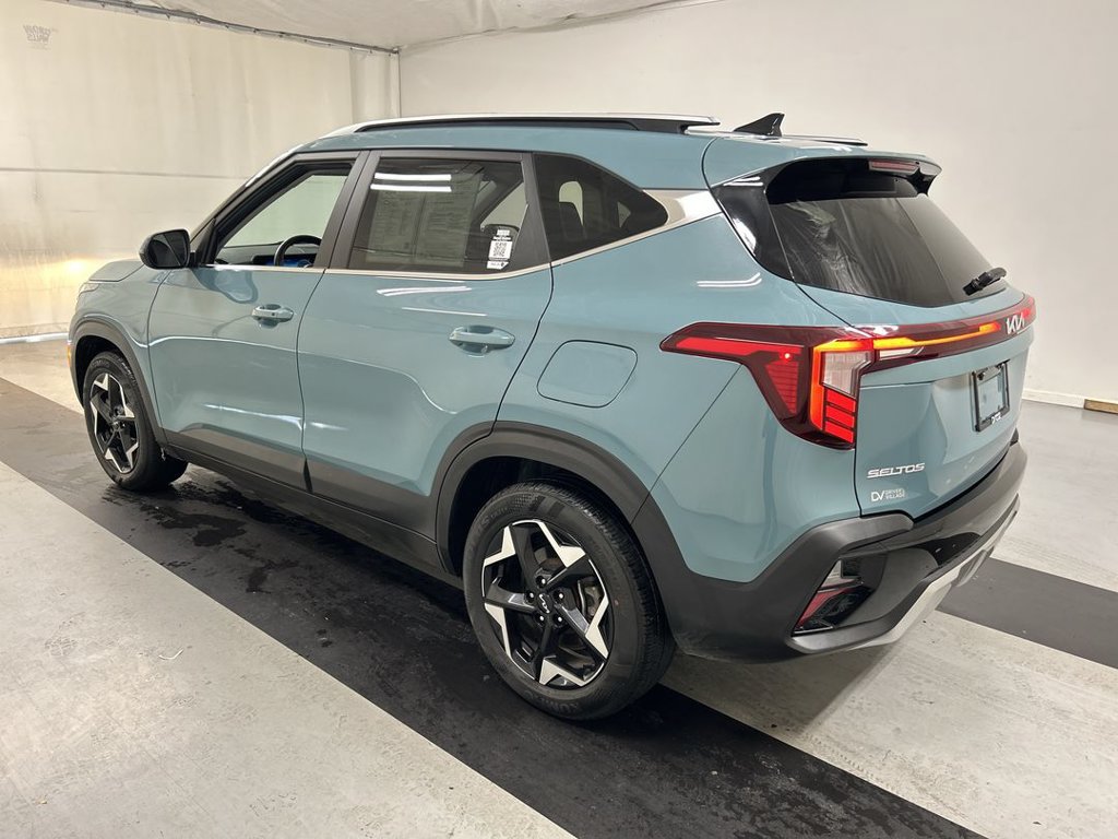 Used 2024 Kia Seltos EX AWD/4WD image 7