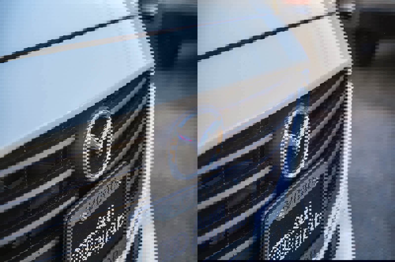 Used 2018 MAZDA MAZDA3 Sport image 11