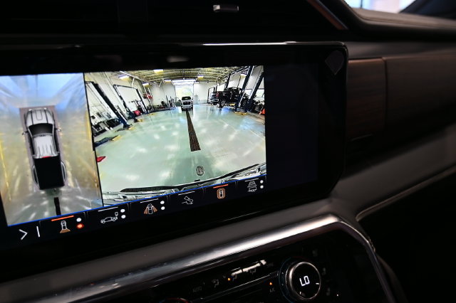New 2026 GMC Sierra 3500 Denali Ultimate AWD/4WD image 23