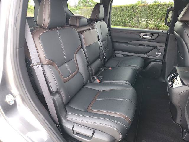 Certified 2026 Nissan Armada SL AWD/4WD image 16