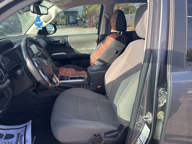 Used 2018 Toyota Tacoma SR5 image 9