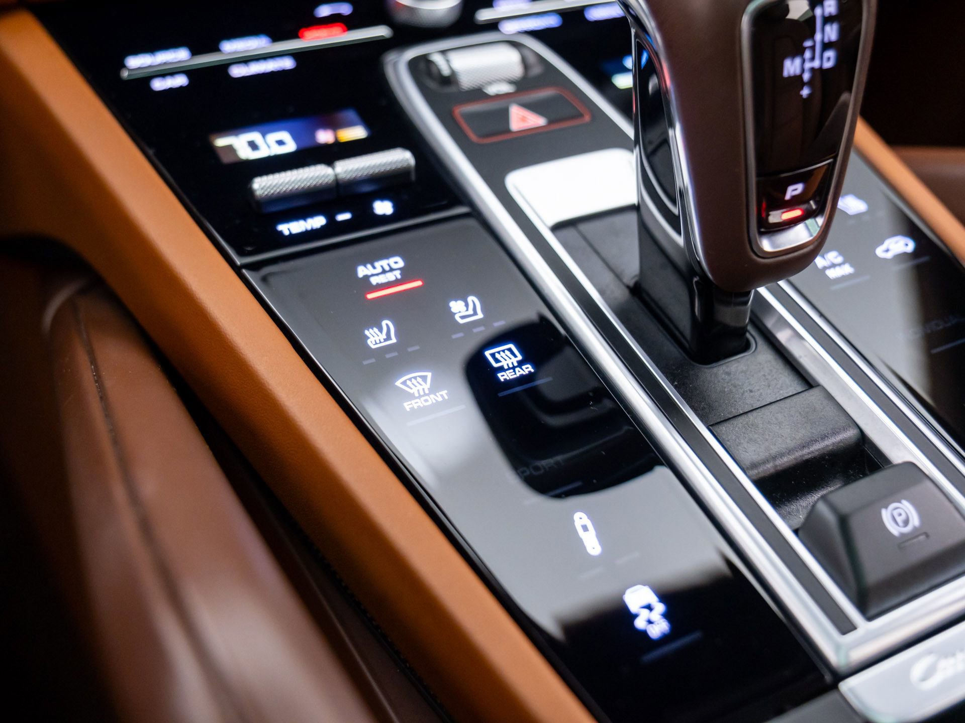 Used 2023 Porsche Cayenne GTS image 22