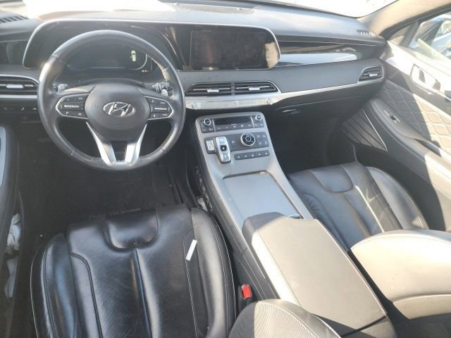 Used 2022 Hyundai Palisade Calligraphy w/ Winter Package image 15