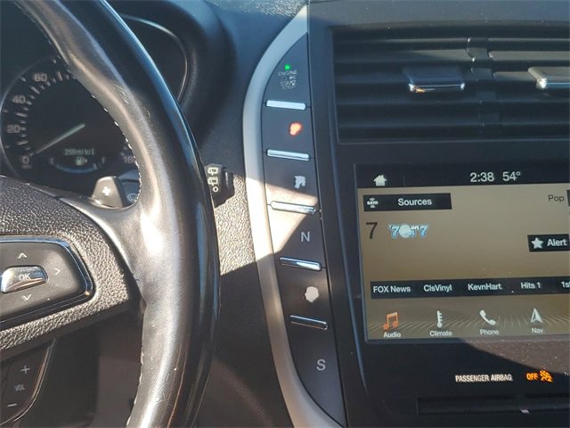 Used 2017 Lincoln MKC Reserve image 16