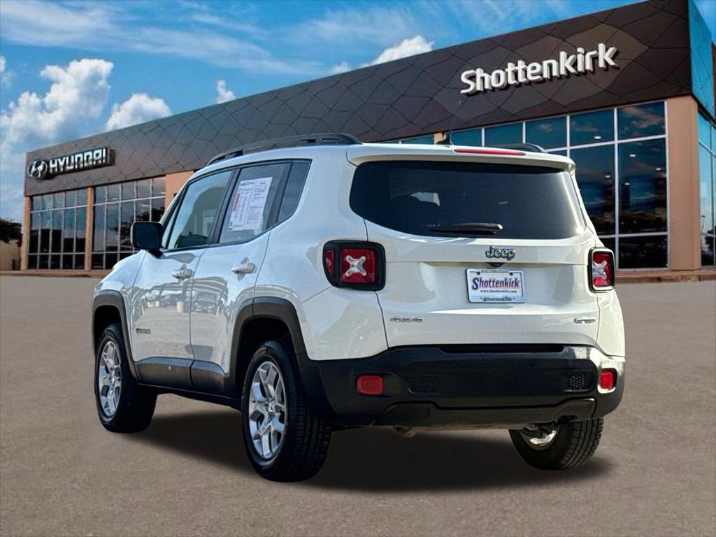 Used 2017 Jeep Renegade Latitude image 8
